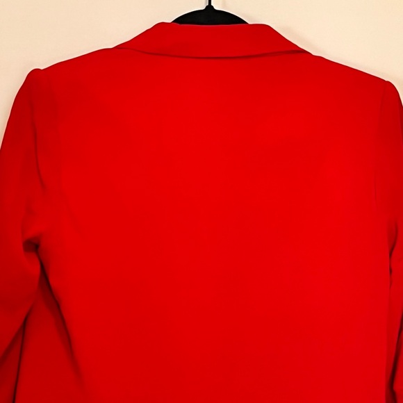 Elegant Red T Tahari 3/4 Sleeve Open Front Blazer - Picture 5 of 6